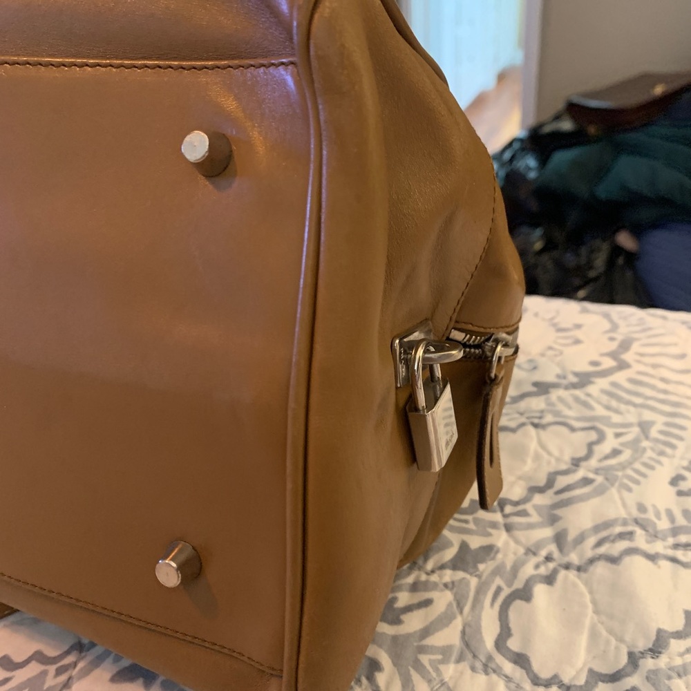 Prada Two Way Leather Shoulder Bag with Detachable Strap and Lock & Keys - Picture 10 of 16
